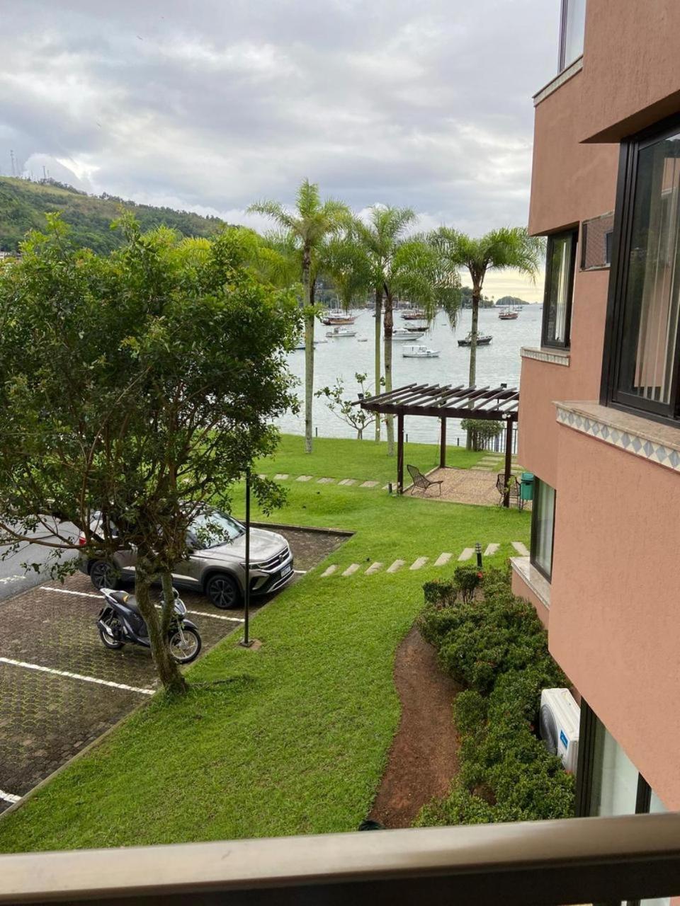 - Porto Bali - No Complexo Mercur *